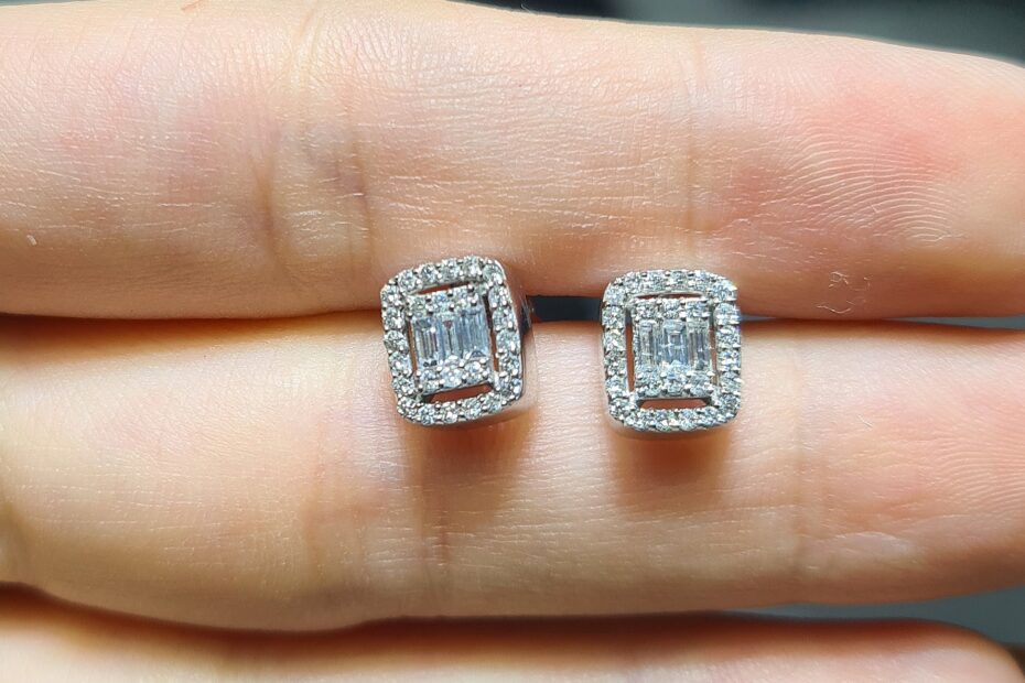 2.El Pırlanta 0,39 Karat Baget Küpe X006801