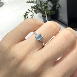 2.El Pırlanta 0,68 Karat IDL Sertifikalı Blue Topaz Yüzük X006545
