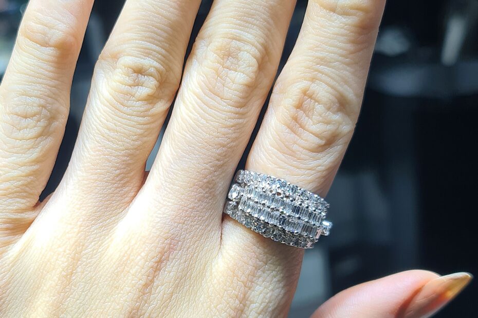 2.El Pırlanta 1,40 Karat Baget Yüzük X006858