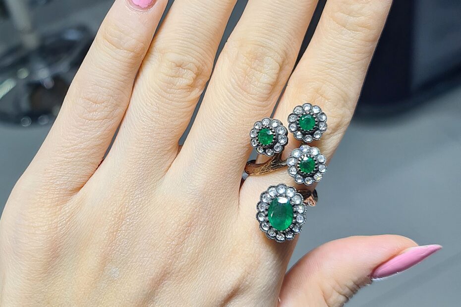 2.El Pırlanta 2,74 Karat Elmas ve Zümrüt Yüzük KK00034