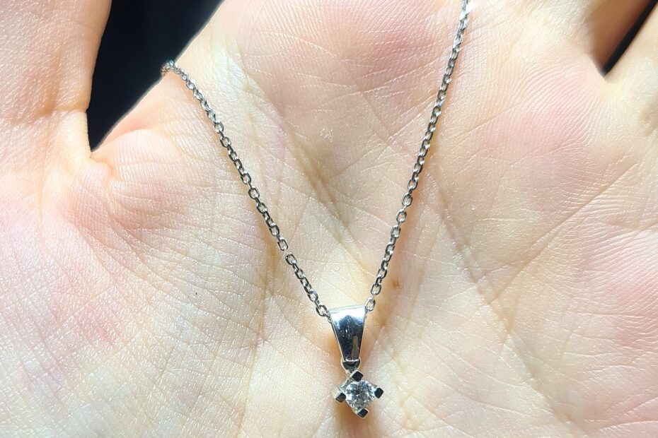 2.El Pırlanta 0,11 Karat Tektaş Kolye X007003