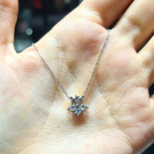 2.El Pırlanta 0,14 Karat Kolye KL02973