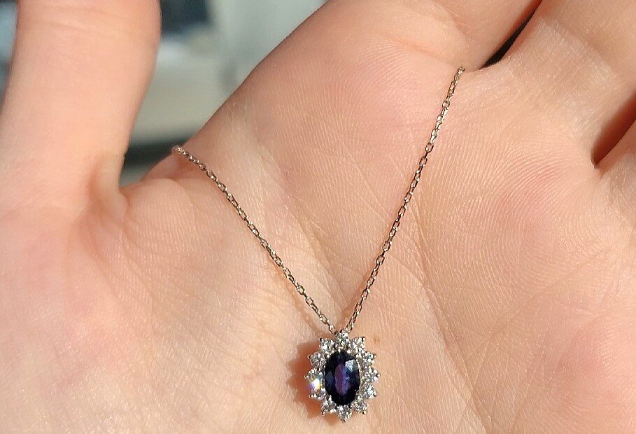 2.El Pırlanta 0,74 Karat Pırlanta ve Safir Kolye X006980