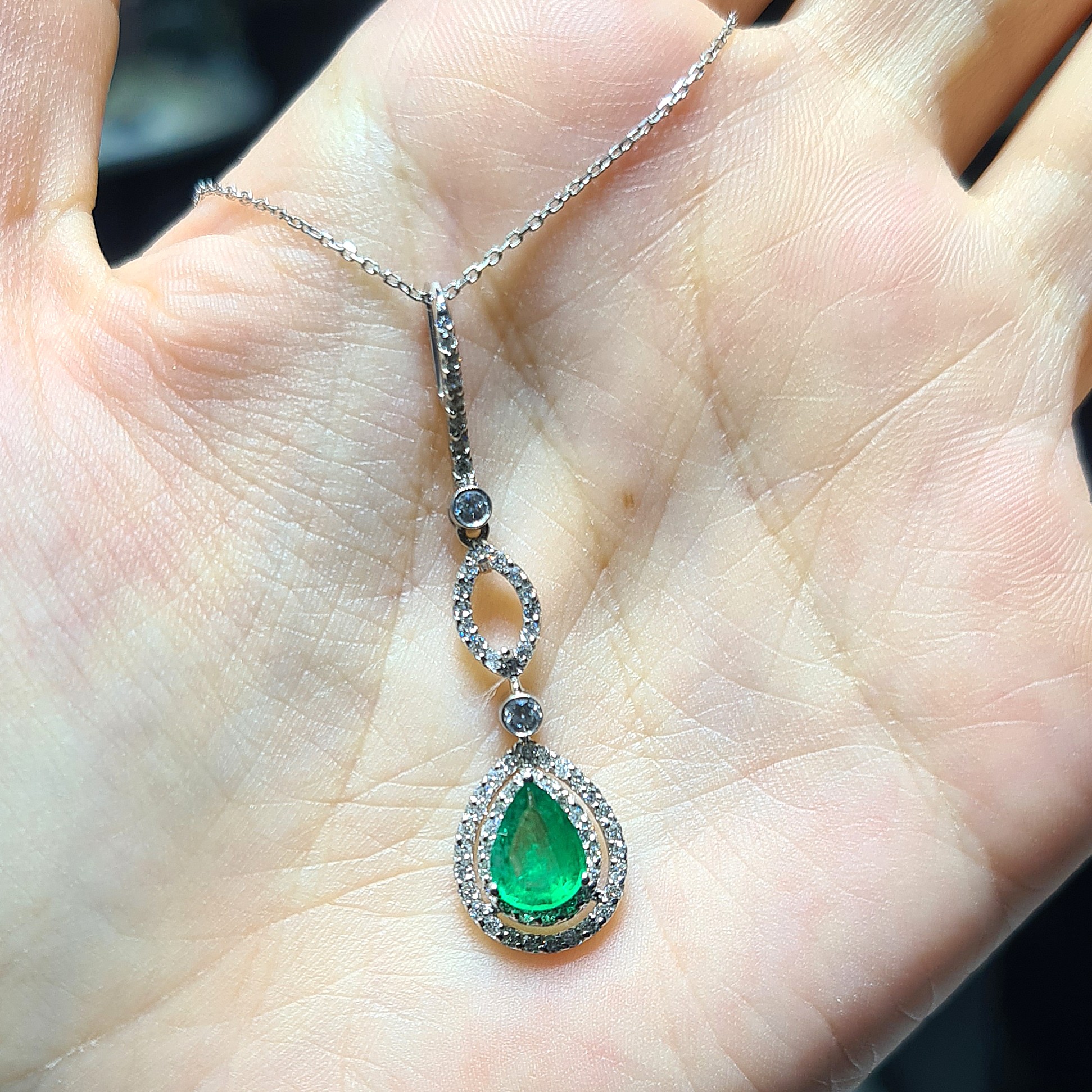 2.El Pırlatna 1,31 Karat Pırlanta ve Zümrüt Kolye X006975