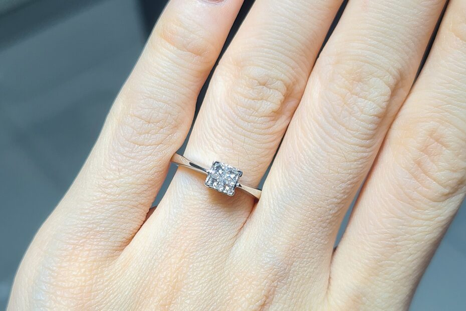 2.El Pırlanta 0,25 Karat Prenses Kesim Tektaş Yüzük X007115