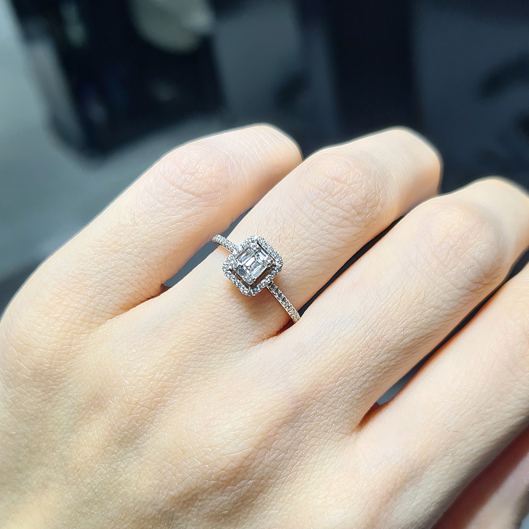 2.El Pırlanta 0,25 Karat Zen Damgalı Baget Yüzük X007050