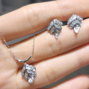 2.El Pırlanta 0,30 Karat Kolye&Küpe Set X007171-X007172