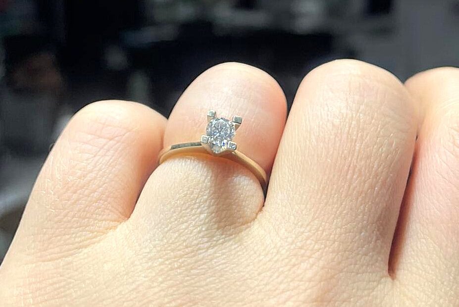 2.El Pırlanta 0,31 Karat HRD Sertifikalı D Renk Tektaş Yüzük X006653