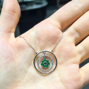 2.El Pırlanta 0,53 Karat Pırlanta ve Zümrüt Kolye KK00157