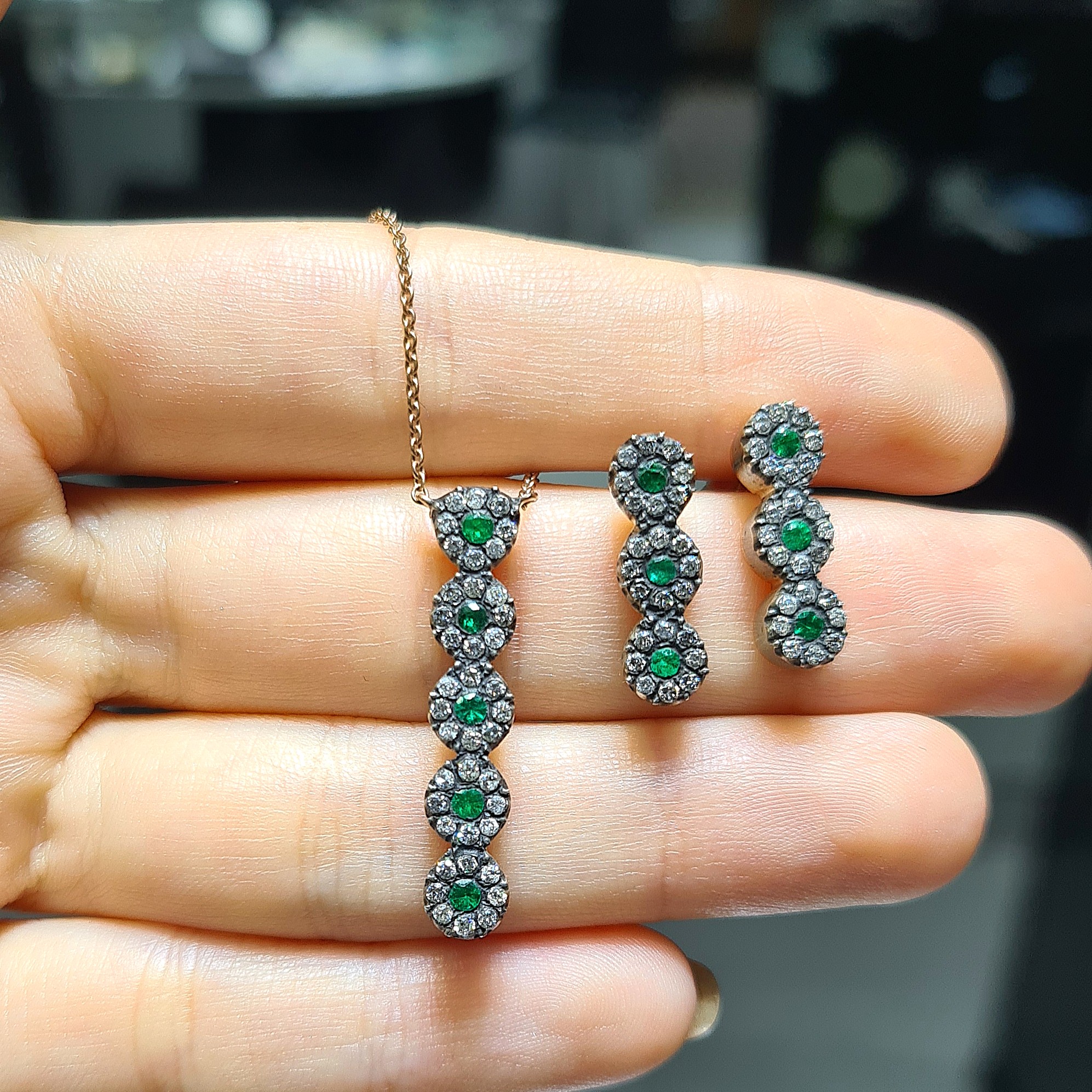 2.El Pırlanta 1,36 Karat Elmas ve Zümrüt Set KK00068-KK00069