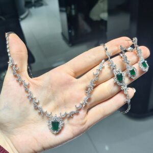 2.El Pırlanta 7,00 Karat Pırlanta ve Zümrüt Set X007120-X007121-X007122