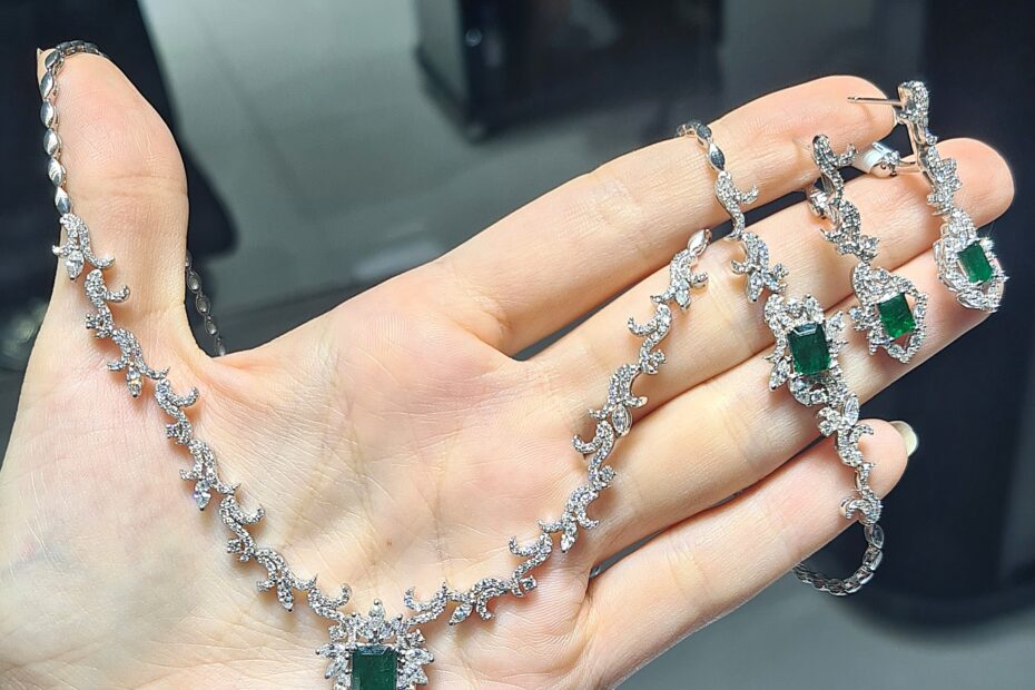 2.El Pırlanta 7,00 Karat Pırlanta ve Zümrüt Set X007120-X007121-X007122