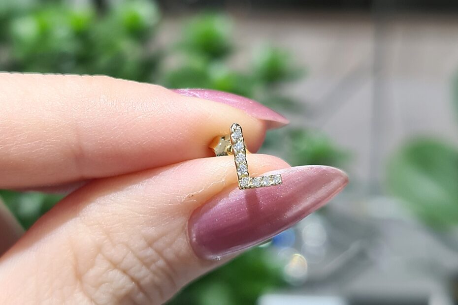 2.El Pırlanta 0,05 Karat L Harfi Tek Küpe X007392