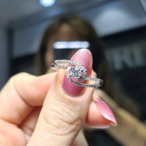 2.El Pırlanta 0,35 Karat Tektaş Yüzük X007401