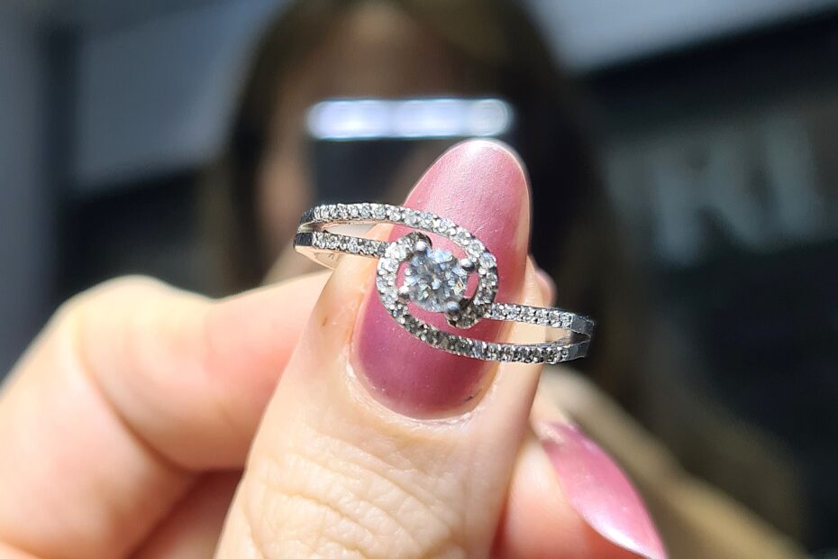 2.El Pırlanta 0,35 Karat Tektaş Yüzük X007401