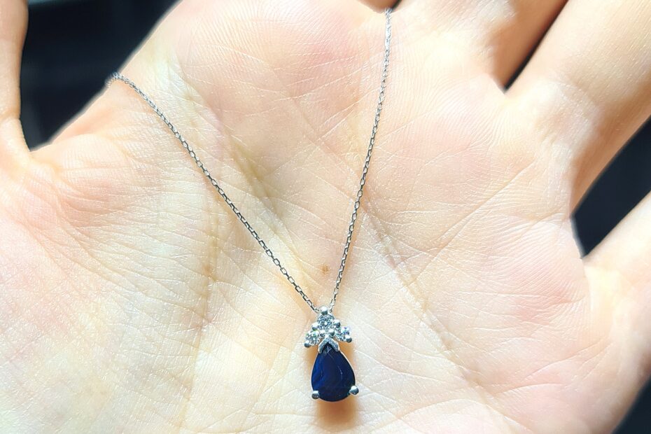 2.El Pırlanta 0,46 Karat Pırlanta ve Safir Kolye X007364