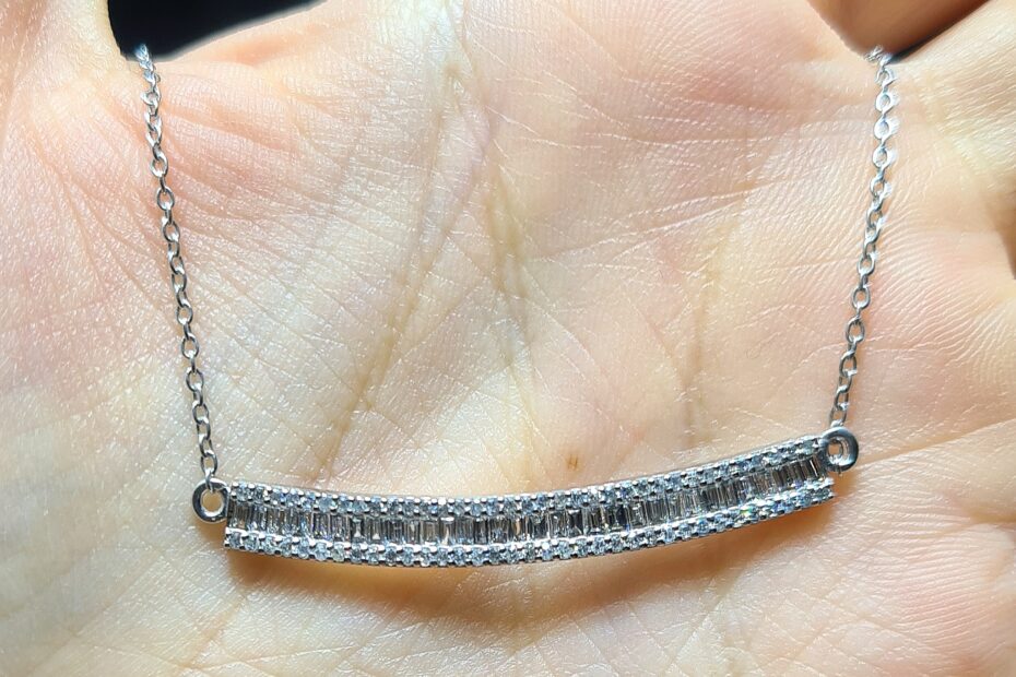 2.El Pırlanta 0,60 Karat Baget Kolye X007310