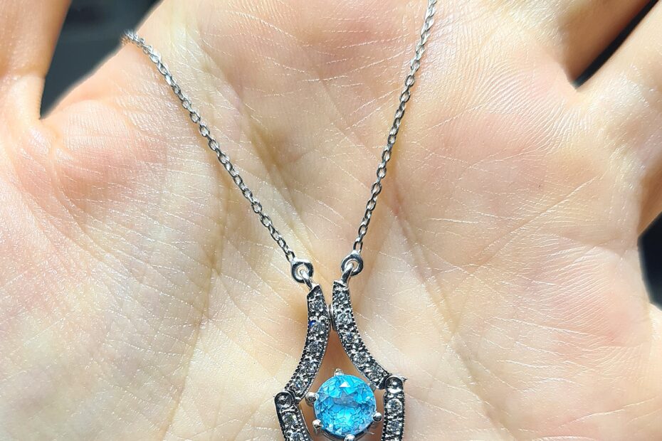2.El Pırlanta 0,18 Karat Pırlanta & Blue Topaz Kolye X007423