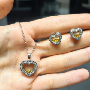 2.El Pırlanta 0,32 Karat Kalpli Kolye- Küpe Set X007528-X007527