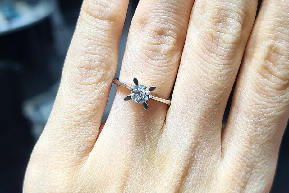 2.El Pırlanta 0,50 Karat HRD Sertifikalı Tektaş Yüzük X007501