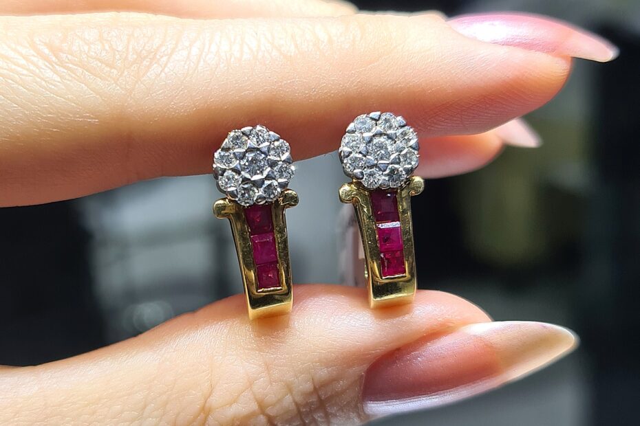 2.El Pırlanta 0,70 Karat Pırlanta & Yakut Küpe X007504