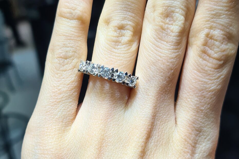 2.El Pırlanta 1,29 Karat Beştaş Yüzük X007526