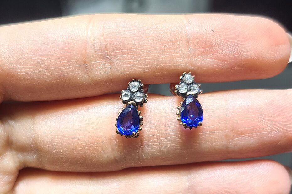 2.El Pırlanta 0,06 Karat Elmas & Safir Küpe X007503