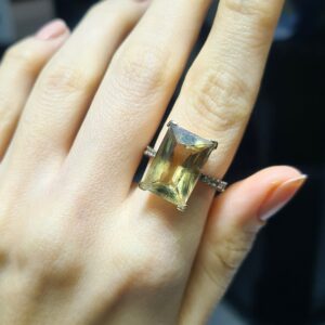 2.El Pırlanta 0,25 Karat Pırlanta & Zultanit Yüzük X007549