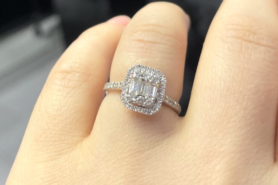 2.El Pırlanta 0,50 Karat Baget Yüzük X007638