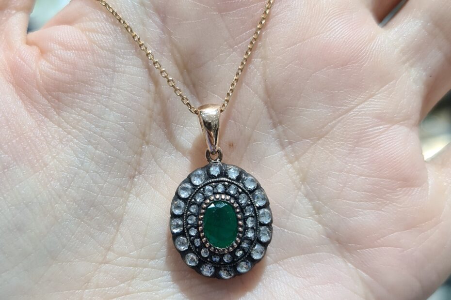 2.El Pırlanta 2,00 Karat Elmas & Zümrüt Kolye KK00159