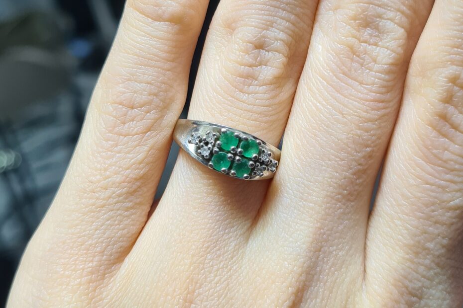 2.El Pırlanta 0,23 Karat Pırlanta & Zümrüt Yüzük ALM1131