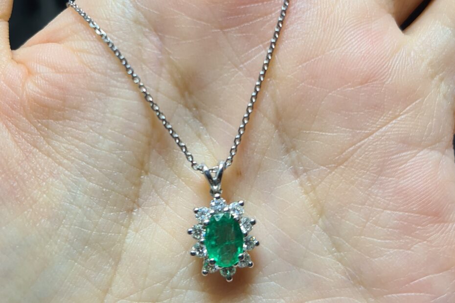 2.El Pırlanta 1,21 Karat Pırlanta & Zümrüt Kolye X007699