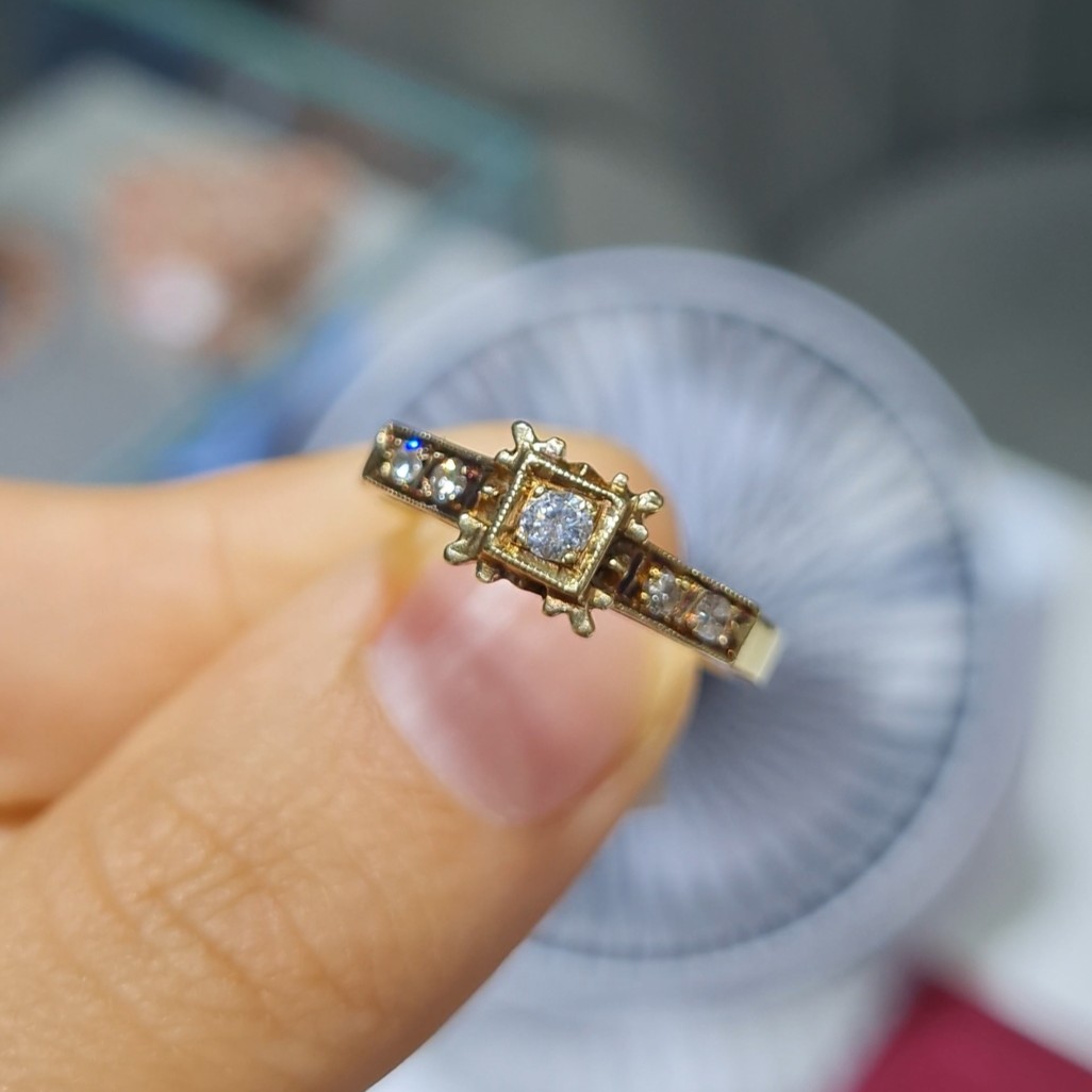 2.El Pırlanta 0,10 Karat Vintage Tektaş Yüzük X008231