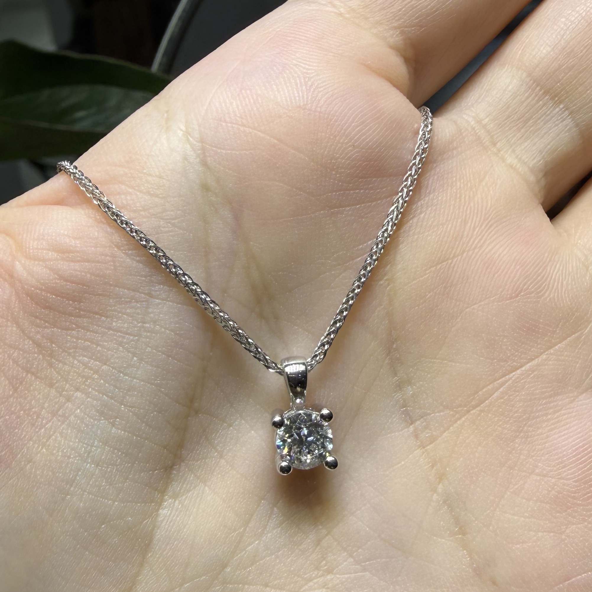 2.El Pırlanta 0,60 Karat HRD Sertifikalı Tektaş Kolye X008421